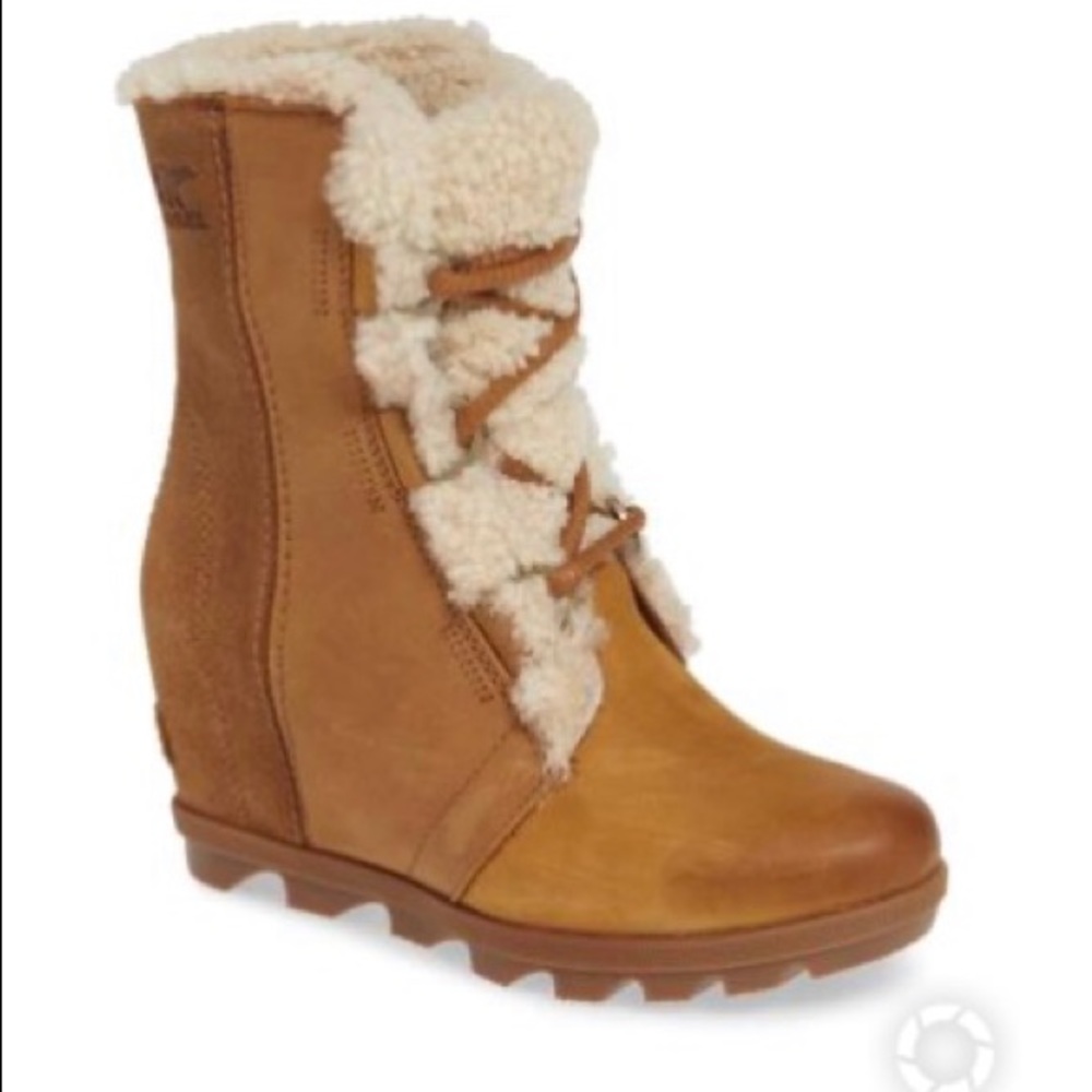 FIRM PRICE Host Pick 11/2 New! Sorel booties - Picture 3 of 15